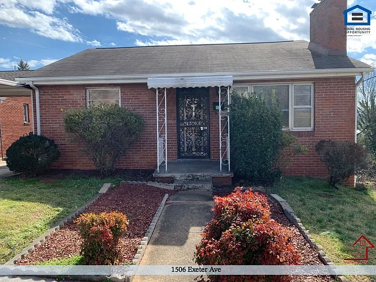 1506 Exeter Ave — Photo 2
