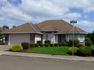 1250 NE 15th Ave, Canby, OR 97013