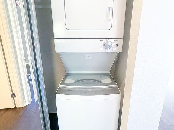 3rd image of 3677 1st Ave APT 403