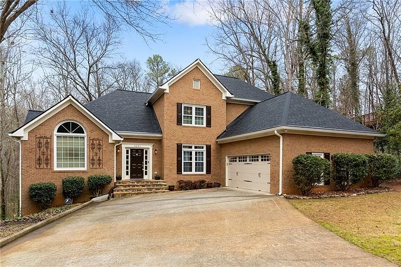 1st image of 4641 Derby Ln SE