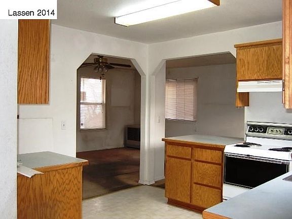3rd image of 1502 North St