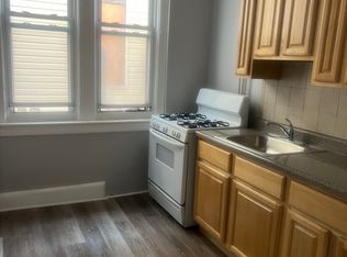425 75th St #1, North Bergen, NJ 07047
