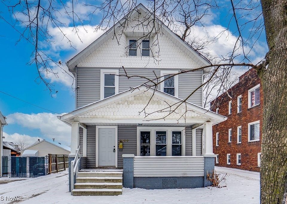 1st image of 2100 12th St SW