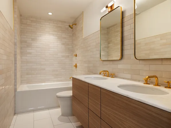 205 Clinton Street image 33 of 38