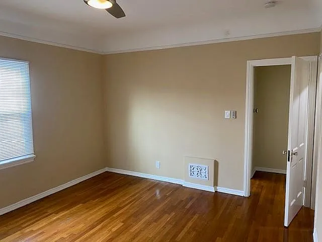 1079 S Orange Grove Ave #1079 — Photo 16