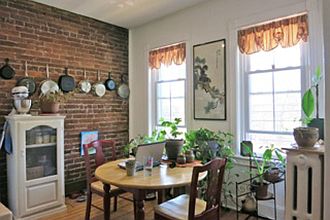breakfast area