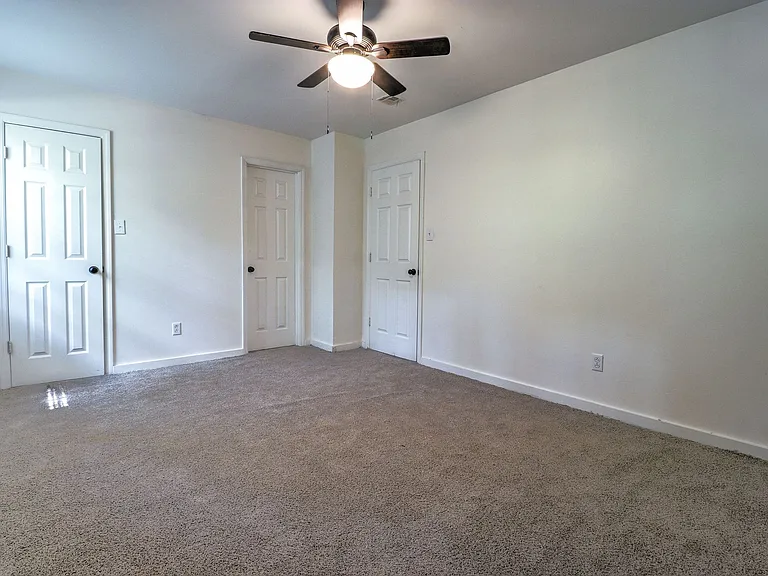 170 Westwood Dr — Photo 11