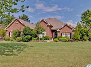 2809 Centerridge Rd SE, Owens Cross Roads, AL 35763