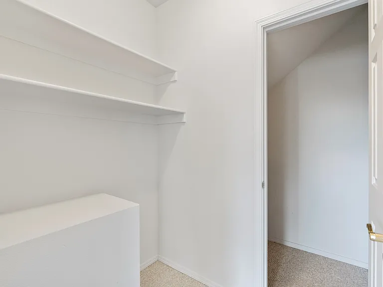 2780 Whispering Way Cir — Photo 33