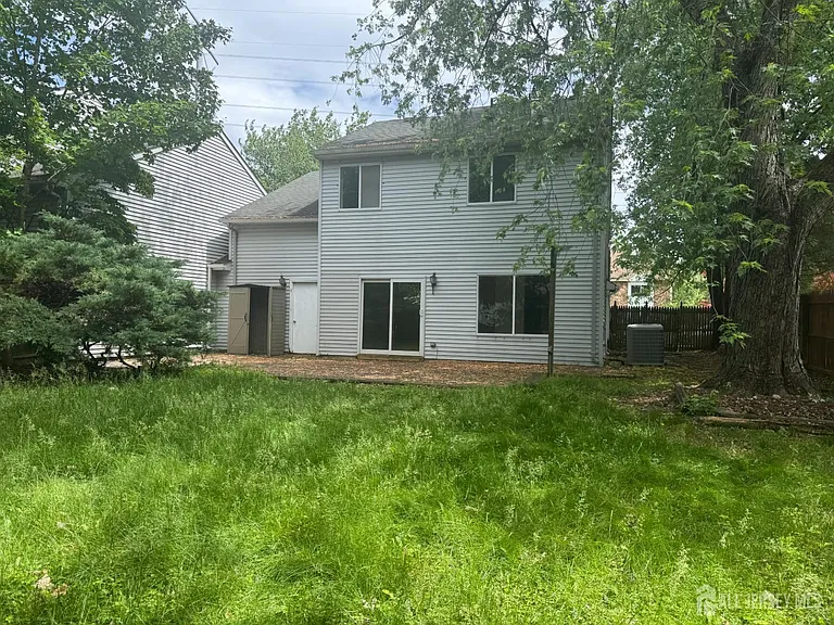21 Jeffrey Cir — Photo 12