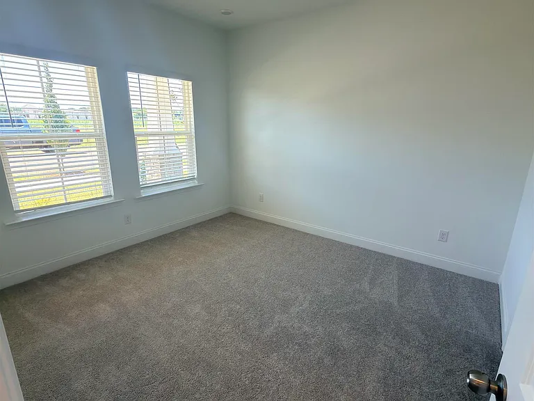203 Ensemble Blvd — Photo 10