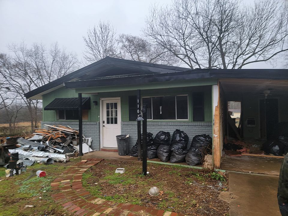 1st image of 1107 Crescent Dr