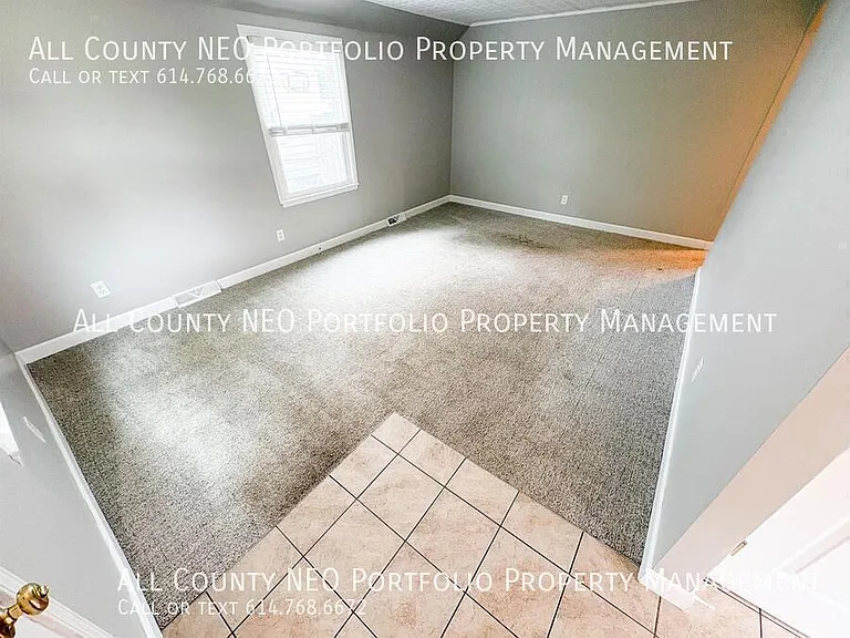 3473 Eisenhower Rd — Photo 3