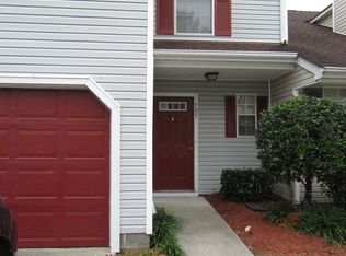 705 Aylesbury Dr #2, Virginia Beach, VA 23462