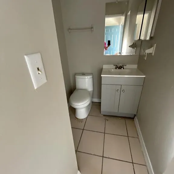 722 W Columbia Ave — Photo 10