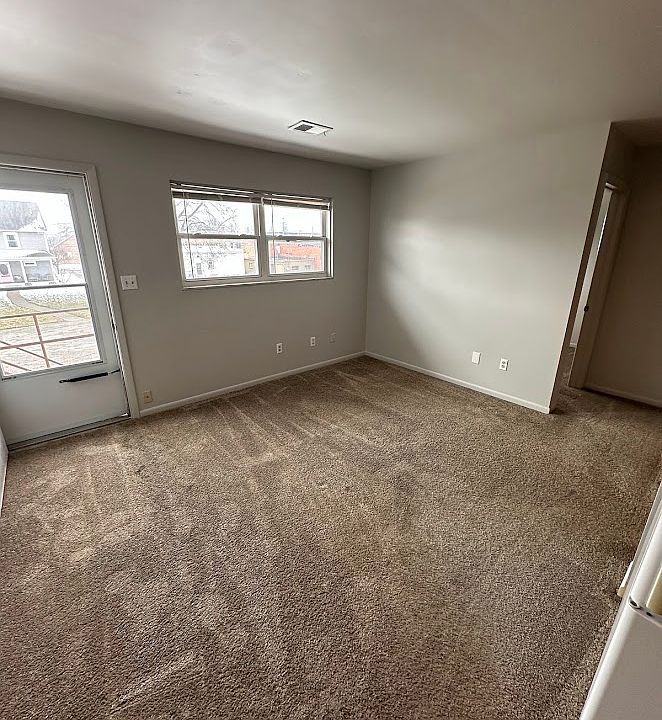 1st image of 39 E Pratt St APT D
