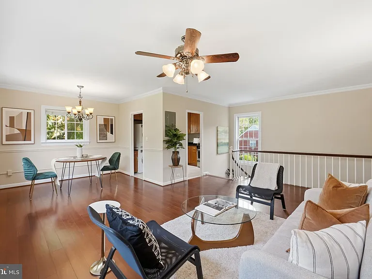 3430 Martha Custis Dr — Photo 5