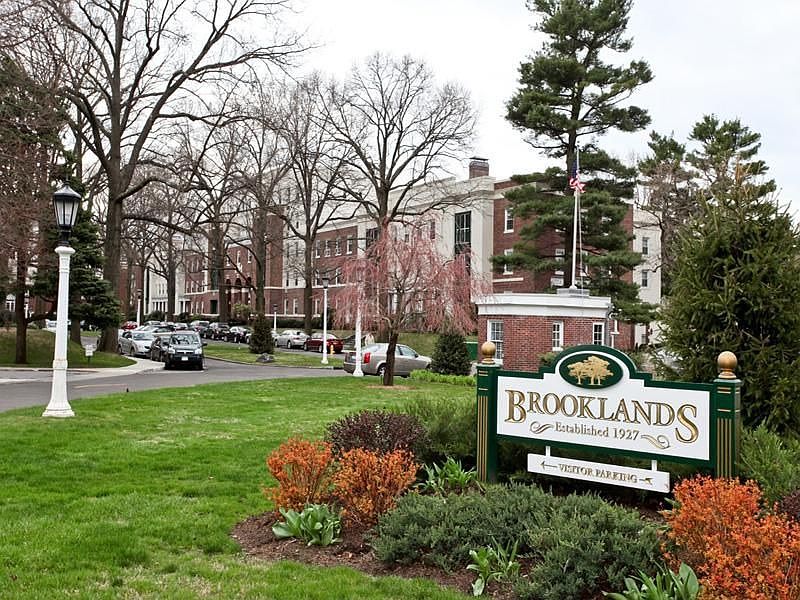 Elegant Brooklands