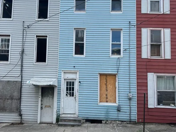 24 S 3rd St, Steelton, PA 17113