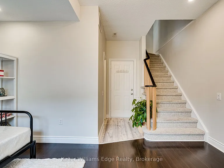 5080 Fairview St #8 — Photo 22