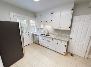 504 N Thomas Rd, Fort Oglethorpe, GA 30742