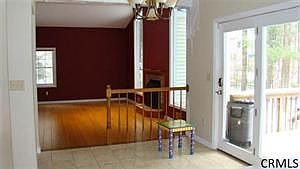5th image of 7 Loren Dr