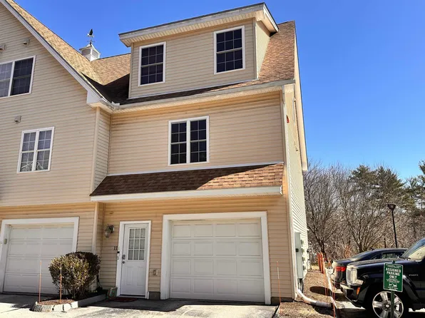 721 Mammoth Road #11, Manchester, NH 03104