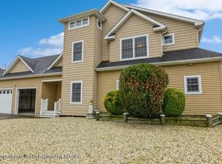 1413 Tamiami Rd, Forked River, NJ 08731