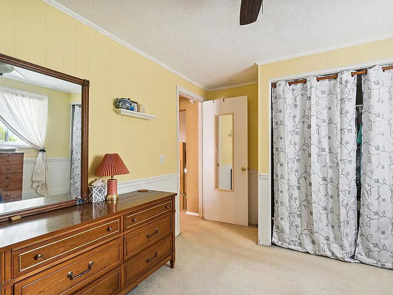 4900 Woodlyn Dr — Photo 12