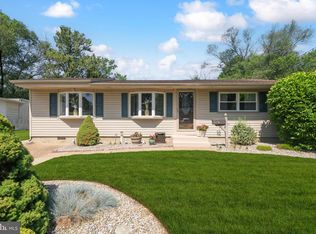 656 Windsor Ave, Maple Shade, NJ 08052