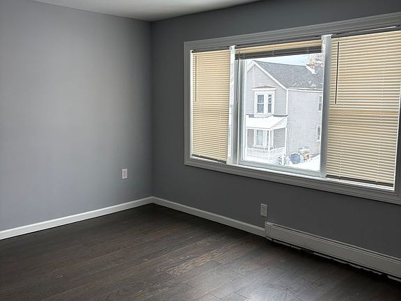 3rd image of 1326 8th Ave #2