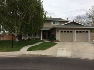 1175 Meadow Ct, Gardnerville, NV 89410