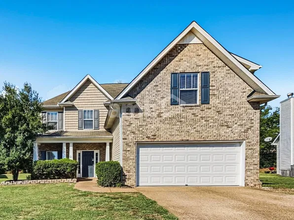 1731 Freiburg Dr, Spring Hill, TN 37174