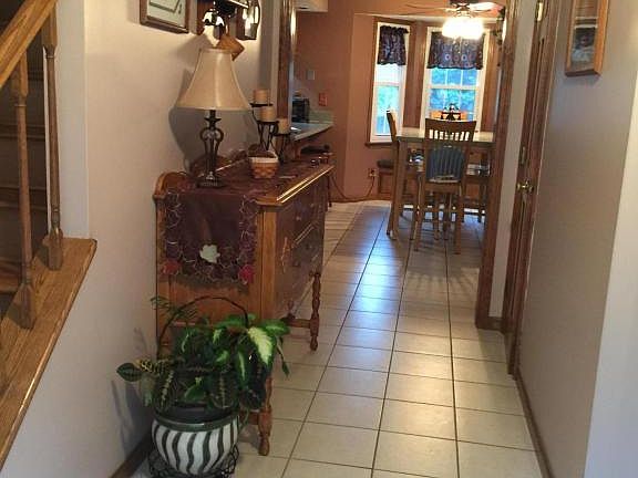 5th image of 365 Higley Ct