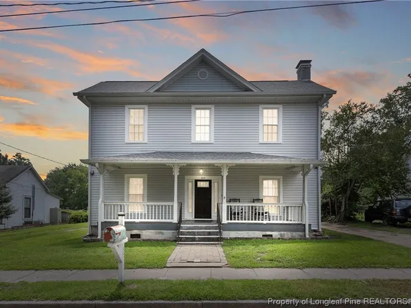 204 E 2nd Ave, Red Springs, NC 28377