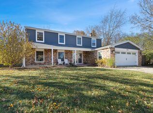 1005 Garfield Ave, Libertyville, IL 60048