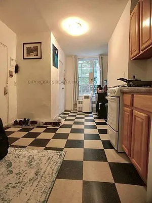 Rented by City Heights Realty | media 4