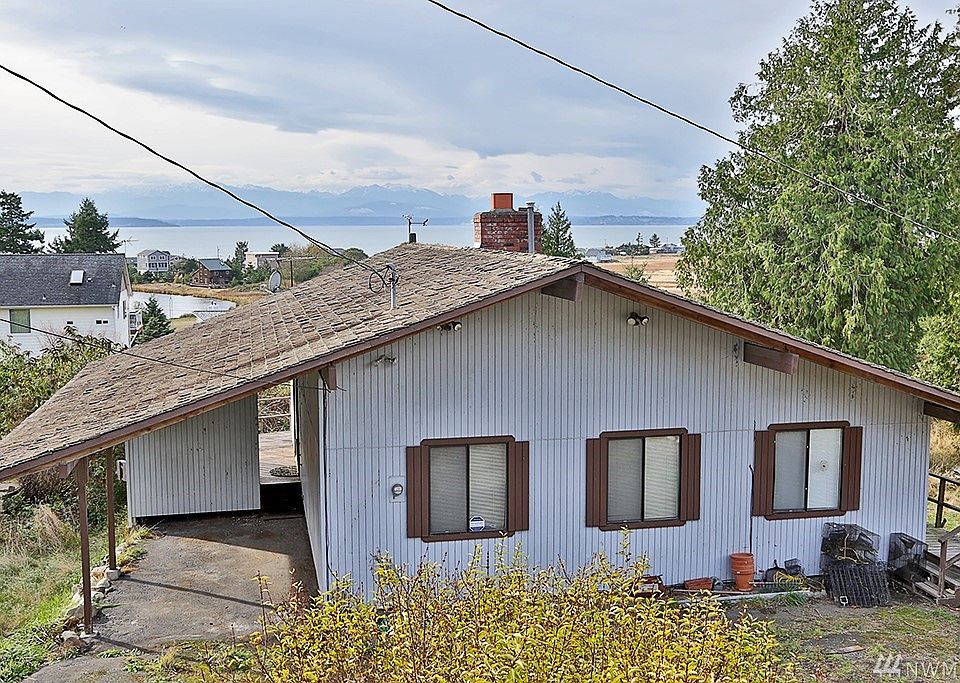 1st image of 1228 Halsey Dr
