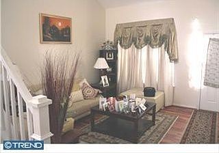 1st image of 630 Warren Dr