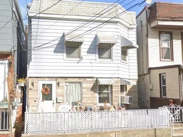 176 Thorne St, Jersey City, NJ 07307