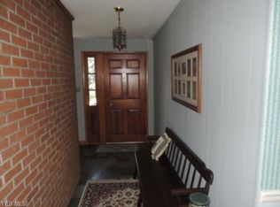1635 Tuscarawas Ave, Coshocton, OH