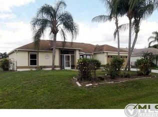 425 SW Lacroix Ave, Port Saint Lucie, FL 34953