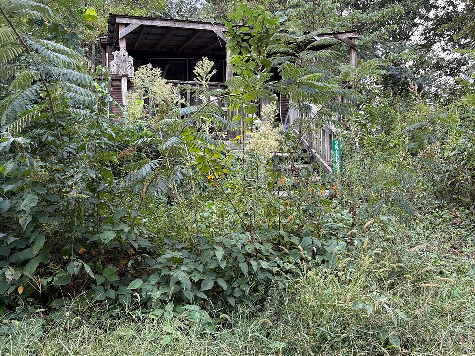 2nd image of 22521 Bend Lane