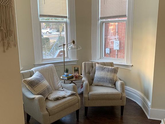 Cozy turret area
