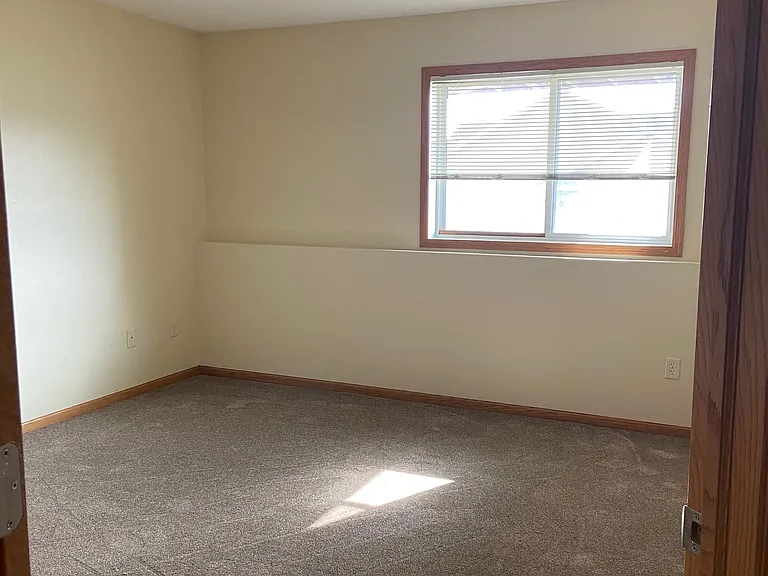 1430 Clearwater Ridge Ct — Photo 5