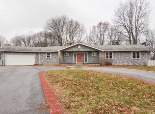 1250 Meadowbrook Dr, Lafayette, IN 47905