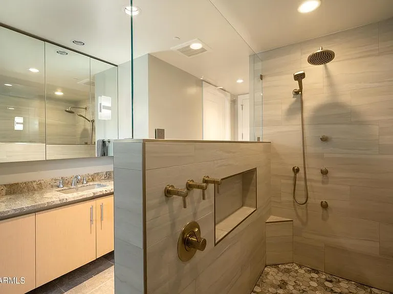 140 E Rio Salado Pkwy #412 — Photo 9