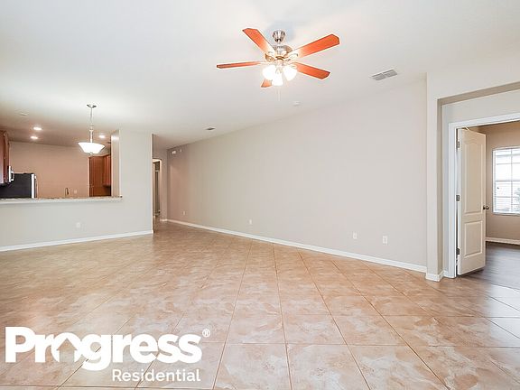 4th image of 3215 Blazing Star Ln