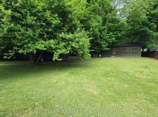 1997 Saint Paul Rd, Innisfil, ON L9S1T6