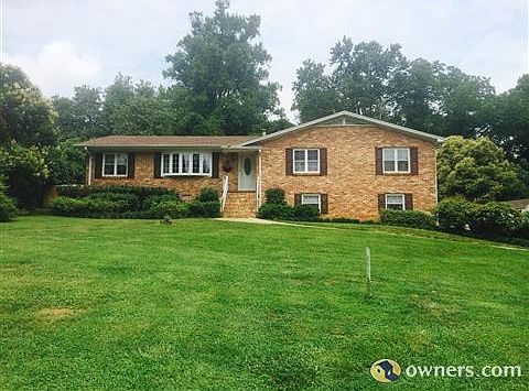 1st image of 8 Starsdale Cir